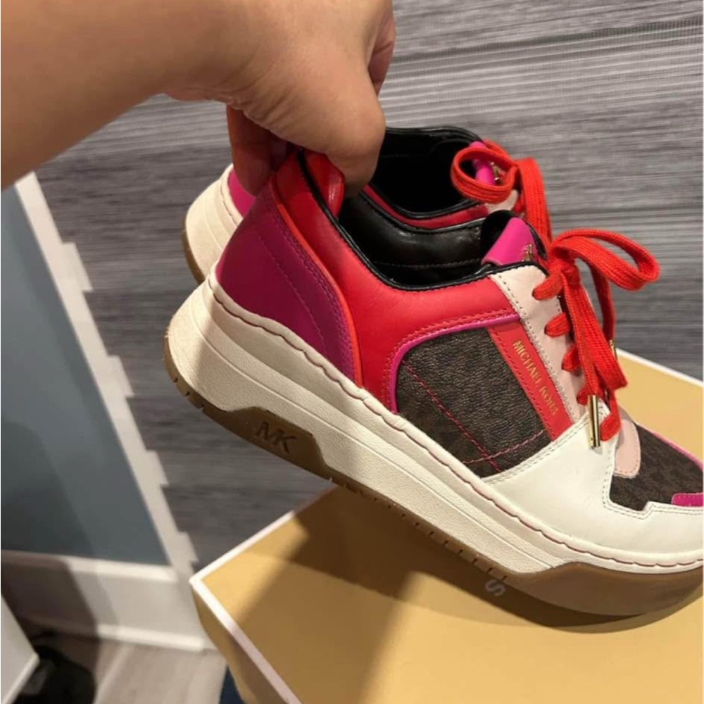 Michael Kors Red and Pink Sneakers Dynamic Color-Blocking Design - Picture 2 of 3